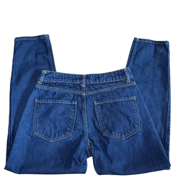 United Colors of Benetton Women’s Size 27 Jeans Dark Wash Straight Leg - Picture 4 of 12